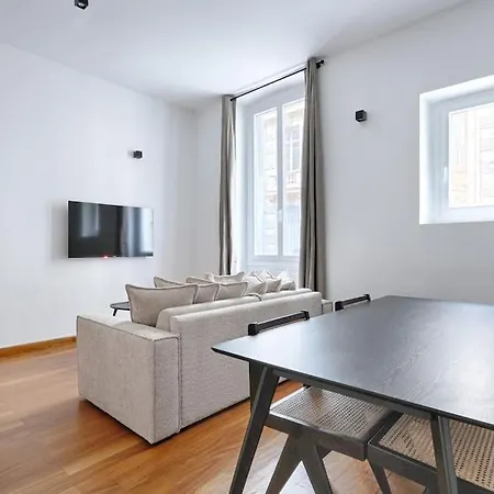 Concorde Saint Honore 1br 4p פריז